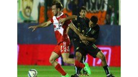 Pre-Sudamericana: Banfield le ganó a Argentinos con un golazo de Cazares Pre-Sudamericana: Banfield le ganó a Argentinos con un golazo de Cazares