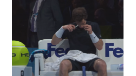 Insólito: Murray se cortó el pelo en pleno partido contra Nadal Insólito: Murray se cortó el pelo en pleno partido contra Nadal