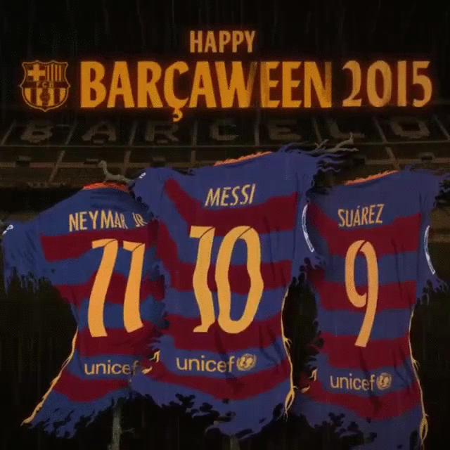 Con un tridente que genera terror, Barcelona también festeja Halloween