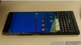 Se filtran imágenes del nuevo BlackBerry Venice que vendrá con Android Se filtran imágenes del nuevo BlackBerry Venice que vendrá con Android