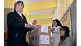 {alttext(,#Elección2015 Votó Máximo: {alttext(,#Elección2015 Votó Máximo: