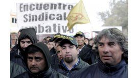 Línea 60: reincorporarán a los 49 choferes pero sigue el conflicto Línea 60: reincorporarán a los 49 choferes pero sigue el conflicto