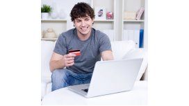{alttext(,#eDayAR ¿Qué productos o servicios son los más comprados por Internet?)} {alttext(,#eDayAR ¿Qué productos o servicios son los más comprados por Internet?)}