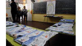 PASO bonaerense: la Justicia acordó con los partidos repartir 50 boletas PASO bonaerense: la Justicia acordó con los partidos repartir 50 boletas
