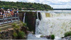 Más de 11 mil turistas visitan nuevas pasarelas Más de 11 mil turistas visitan nuevas pasarelas