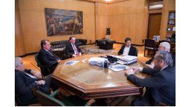 Grupo empresario presenta un reclamo contra la Ley de Abastecimiento Grupo empresario presenta un reclamo contra la Ley de Abastecimiento