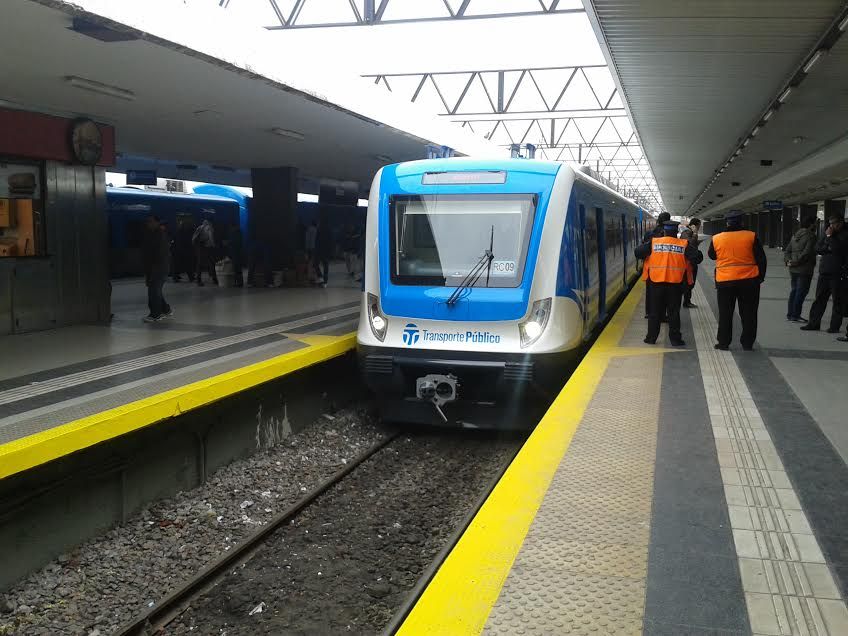 Ya Están En Funcionamiento Los Nuevos Trenes Del Sarmiento Trenes 3834