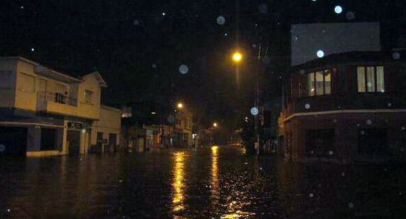 Las fotos de la inundación en Mar del Plata  Clima