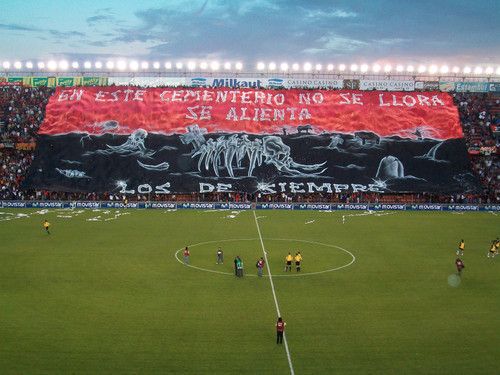 Resultado de imagem para colon santa fe hinchada