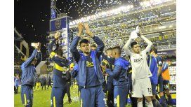 Los jugadores saludan a su público antes del encuentro ante Villarreal Los jugadores saludan a su público antes del encuentro ante Villarreal