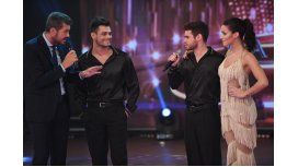 Lucas Velasco bailó la salsa de tres. Lucas Velasco bailó la salsa de tres.