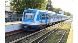 Servicio reducido del tren Mitre por obstrucción de vías en Retiro Servicio reducido del tren Mitre por obstrucción de vías en Retiro