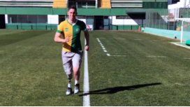 Emocionante: la primera corrida de Jackson Follmann tras el accidente del Chapecoense Emocionante: la primera corrida de Jackson Follmann tras el accidente del Chapecoense