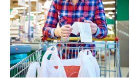 Una familia necesitó 15.373 pesos en julio para no ser pobre Una familia necesitó 15.373 pesos en julio para no ser pobre