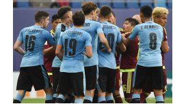 Los jugadores Sub 20 de Uruguay y Venezuela se enfrentaron en el hotel Los jugadores Sub 20 de Uruguay y Venezuela se enfrentaron en el hotel