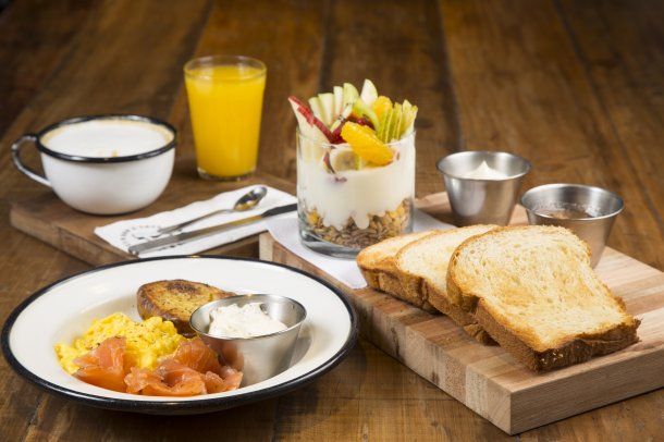 La merienda full de Adorado<br>