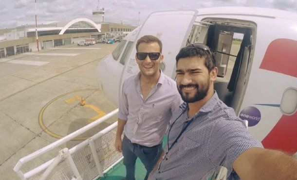 Los pilotos Matías Ronzano y Facundo Vega, que tripulaban la avioneta desaparecida desde el 24 de julio tras partir del aeropuerto de San Fernando.