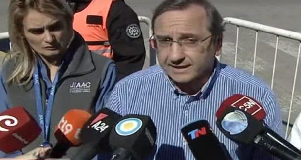 Juan Irigoin, titutlar de la INACC