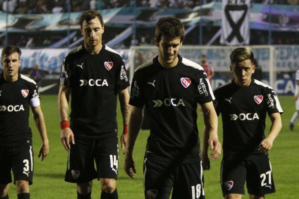 Desazón de los jugadores de Independiente tras su visita a Tucumán<br>