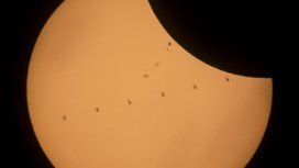 VIDEO: Así vieron los astronautas el eclipse solar desde el espacio VIDEO: Así vieron los astronautas el eclipse solar desde el espacio