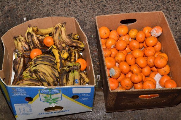 <p>Clausuraron una feria clandestina en Liniers</p>