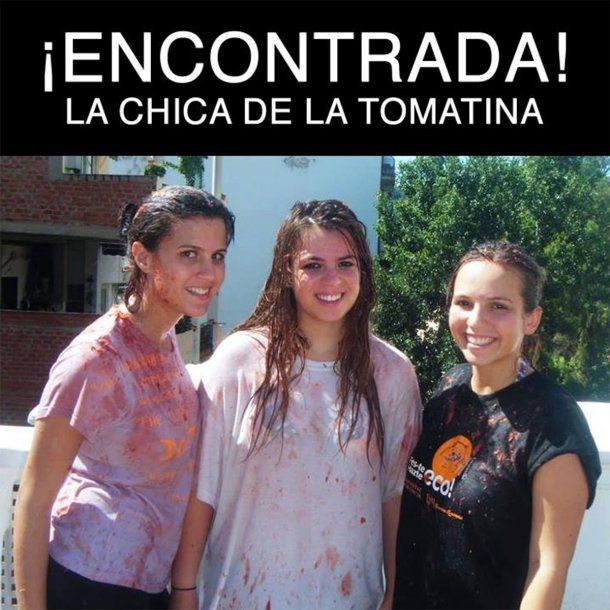 La chica de la Tomatina