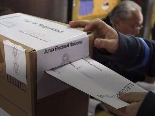 Urna de las elecciones Urna de las elecciones