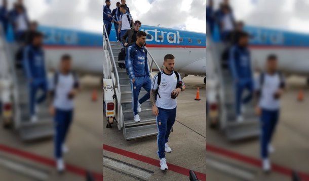 La Selección argentina llegó a Montevideo<br>