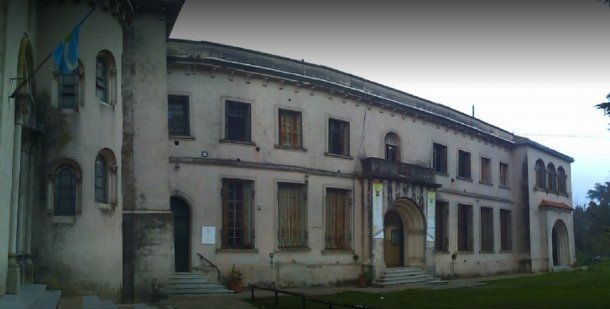 El colegio repudió el festejo de los padres por el cambio de curso al chico con Asperger<br>