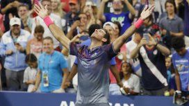 El divertido video con el que Roger Federer se rindió a los pies de Del Potro El divertido video con el que Roger Federer se rindió a los pies de Del Potro