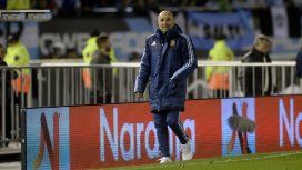 Jorge Sampaoli al costado del campo de juego en el duelo de Argentina ante Venezuela Jorge Sampaoli al costado del campo de juego en el duelo de Argentina ante Venezuela