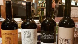 El jugador ex Xeneize acaba de lanzar sus primeras etiquetas de Vino del Potrero El jugador ex Xeneize acaba de lanzar sus primeras etiquetas de Vino del Potrero