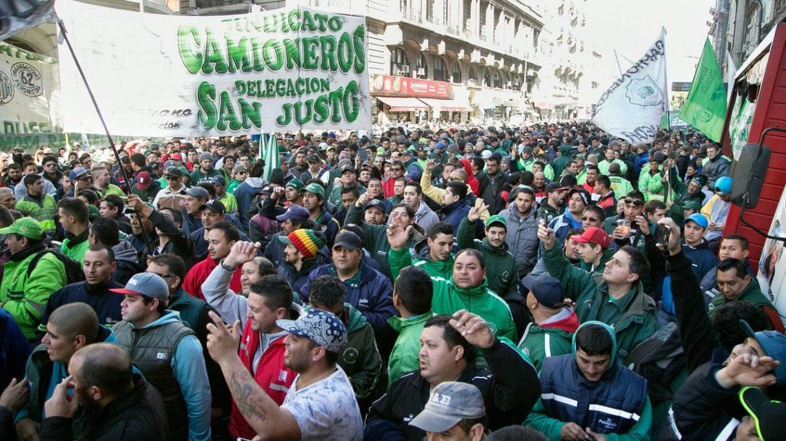 Movilización de camioneros en la marcha de la CGT de agosto de 2017