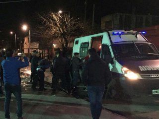 Así detienen a barras de Independiente Así detienen a barras de Independiente