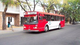Ocurrió en un colectivo de la línea 4 que hace el recorrido Godoy Cruz-Las Heras en la ciudad de Mendoza Ocurrió en un colectivo de la línea 4 que hace el recorrido Godoy Cruz-Las Heras en la ciudad de Mendoza
