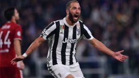 ¿Se lo dedicó a Sampa? Higuaín volvió al gol frente a Olympiakos ¿Se lo dedicó a Sampa? Higuaín volvió al gol frente a Olympiakos