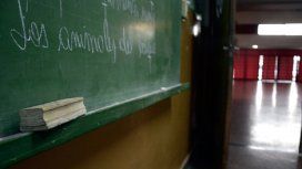 Docentes rechazaron el 19% de aumento y habrá tres días de paro en la Provincia Docentes rechazaron el 19% de aumento y habrá tres días de paro en la Provincia
