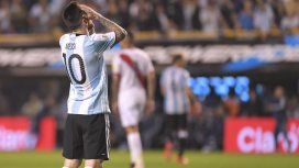 Messi se lamenta: Argentina está afuera del Mundial Messi se lamenta: Argentina está afuera del Mundial