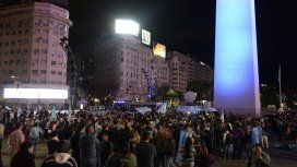 Hinchas en el Obelisco celebran la clasificación a Rusia 2018 Hinchas en el Obelisco celebran la clasificación a Rusia 2018