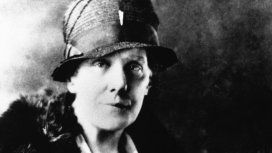 Anna Jarvis, fue quien instauró el festejo del Día de la Madre Anna Jarvis, fue quien instauró el festejo del Día de la Madre
