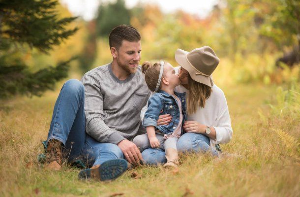 Reid sigue queriendo a sus padres a pesar del mal paso