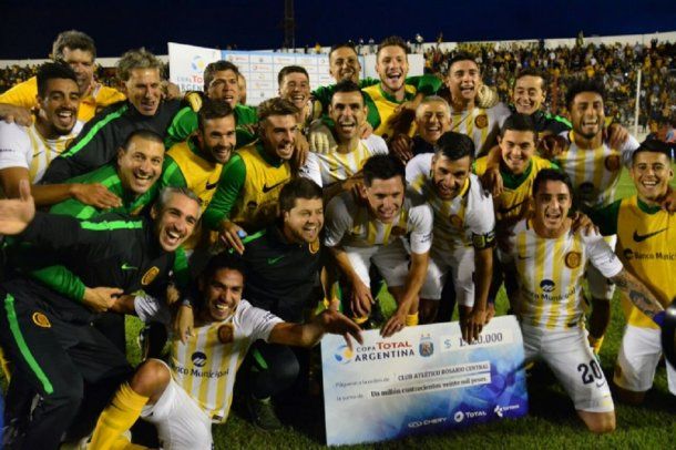 El festejo de Rosario Central tras acceder a una nueva semifinal de Copa Argentina<br>