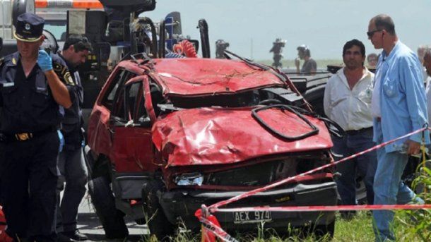 Así quedó el auto de los Pomar.