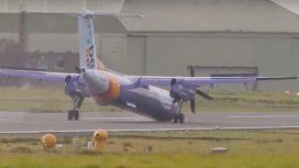 Irlanda: Una low cost tuvo que realizar un arriesgado aterrizaje de emergencia Irlanda: Una low cost tuvo que realizar un arriesgado aterrizaje de emergencia