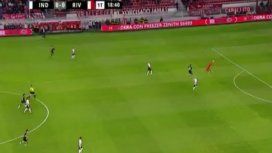 VIDEO: La inentendible atajada fuera del área y la expulsión de Lux VIDEO: La inentendible atajada fuera del área y la expulsión de Lux