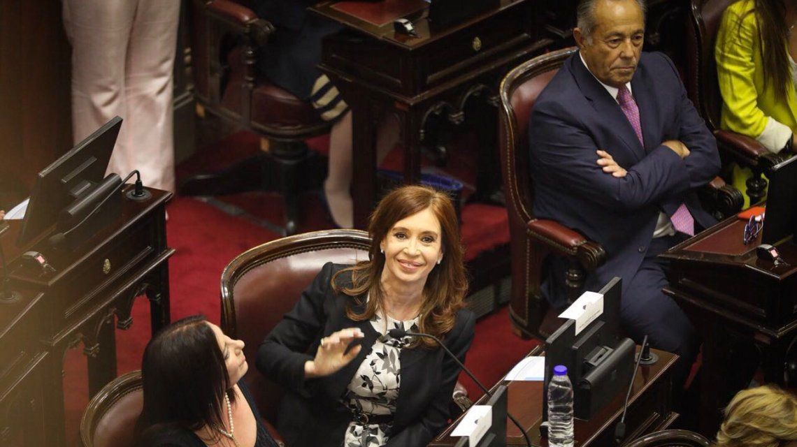 El juez Claudio Bonadio pidió el desafuero y la prisión preventiva de Cristina Kirchner
