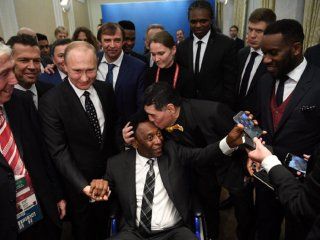 pele: dios mando la cuenta de haber jugado tantos anos al futbol pele: dios mando la cuenta de haber jugado tantos anos al futbol
