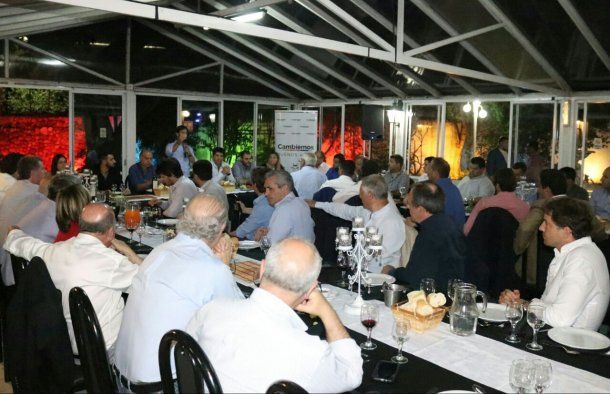 Néstor Grindetti encabezó la reunión de la tercera sección<br>