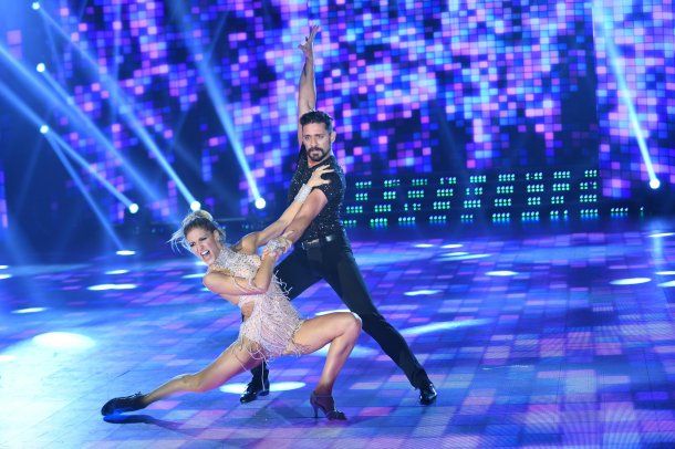 Macarena Rinaldi y Hernán Piquín en el chachachá pop<br>