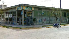Pagó el aguinaldo con vales para comprar en su propio supermercado Pagó el aguinaldo con vales para comprar en su propio supermercado